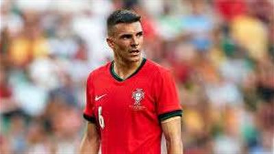 أسطورة برتغالية يوقع عقدًا ممتدًا حتى يونيو 2028 مع بايرن ميونيخ