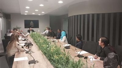 لجنة العمل الأهلي تعقد اجتماعا لبحث إطلاق مشروع 