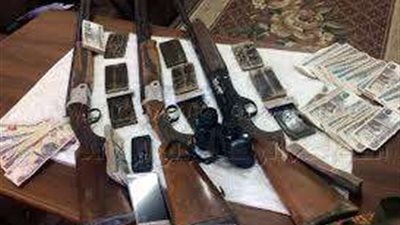 بقصد الإتجار.. القبض على عاطل وبحوزته 9 قطع من الأسلحة النارية بالدقهلية