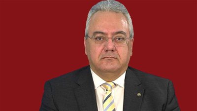 الشرطة السرية مسؤولة عن واقعة اغتيال ترامب.. محلل سياسي أمريكي يكشف التفاصيل