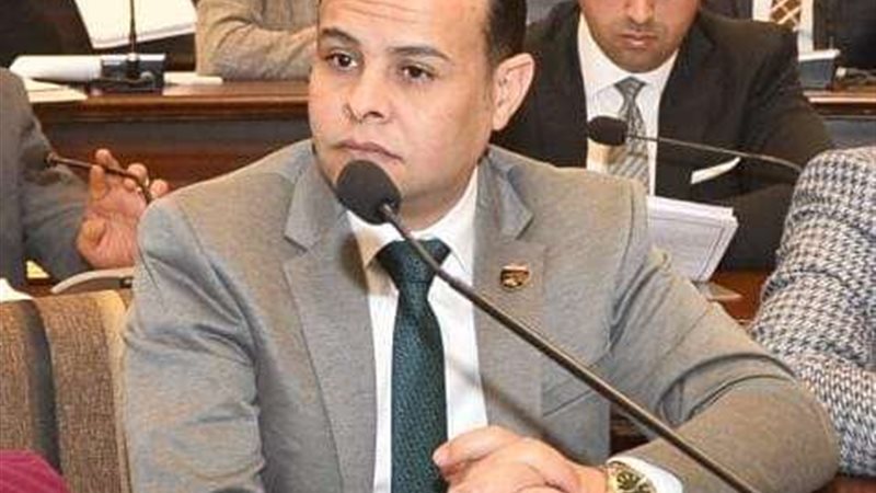 مدحت الكمار