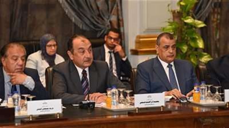 اللجنة المختصة بدراسة