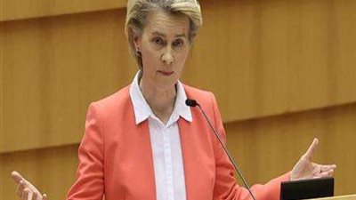 رئيسة المفوضية الأوروبية: أغلقنا فصل اعتمادنا على الطاقة الروسية