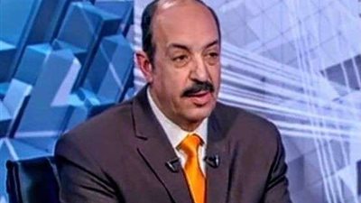 خبير اقتصادي: الدولة المصرية الأقل تأثراً بما حدث في العالم من خلل إلكتروني