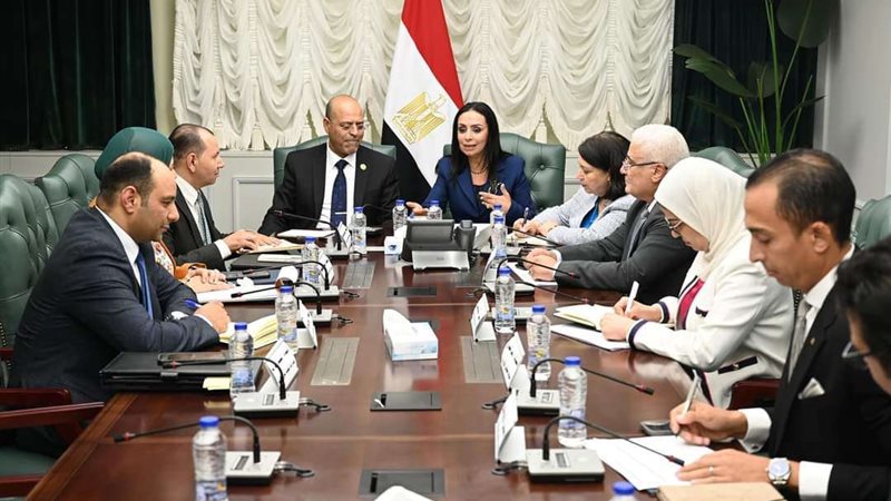 اجتماع وزاء التضامن