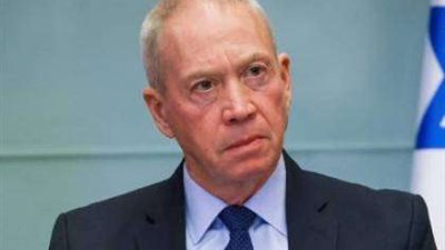 هيئة البث الإسرائيلية عن مقربين من نتنياهو: وزير الدفاع يريد اتخاذ القرارات وتنفيذ الحرب بمفرده