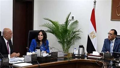 مدبولى يتابع جهود جهاز تنمية المشروعات المتوسطة والصغيرة ومتناهية الصغر