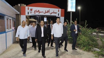 محافظ سوهاج يتفقد الكورنيش الشرقي ويوجه برفع الكفاءة والبدء في أعمال التطوير