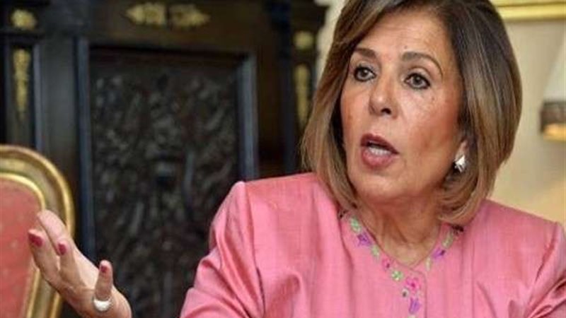 السفيرة مشيرة خطاب