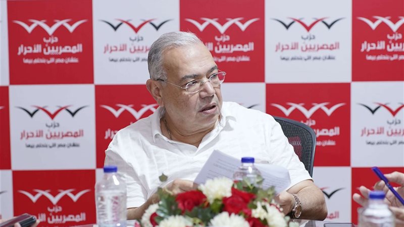الدكتور عصام خليل