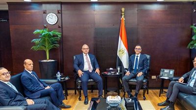 تفعيل لجنة تنسيقية مشتركة بين الرقابة المالية وهيئة الاستثمار والمناطق الحرة للتعاون المشترك