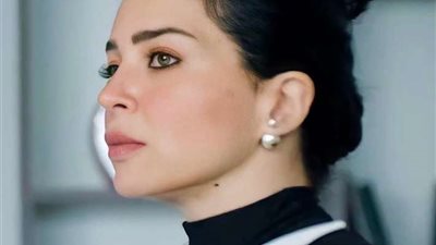 سر ابتعاد مي عز الدين عن الإعلام.. مفاجأة