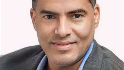 صبحي أبو شادي يكتب..عصفور الجنة يتألم في البيت الأبيض