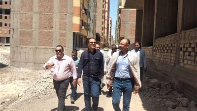 محافظ أسيوط يوجه بإزالة الإشغالات والتعديات في حي غرب