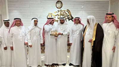 أدباء ومثقفون يدعون لتعزيز الهوية الثقافية العربية لمواجهة مخاطر العولمة