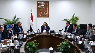 مدبولي يستعرض فرص الاستثمار المتاحة لزيادة أعداد الغرف الفندقية