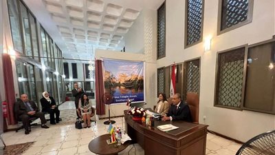 وزير الخارجية يتفقد أوضاع المواطنين المصريين في رواندا