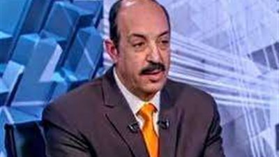 أيمن فودة: ليس من المنطق تداول أسهم في البورصة بأقل من الجنيه