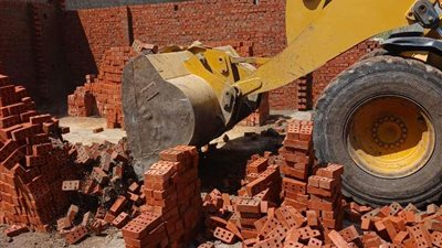 ازالة 3 حالات تعدى على مساحة 300م٢ بمركز رشيد