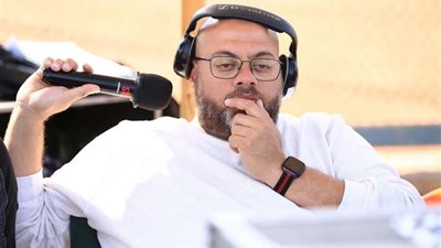 معتز التوني: بحلم بتقديم كوميديا فيلم كوميدي مع منى زكي