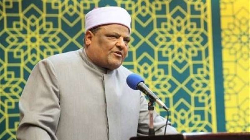 الدكتور عباس شومان