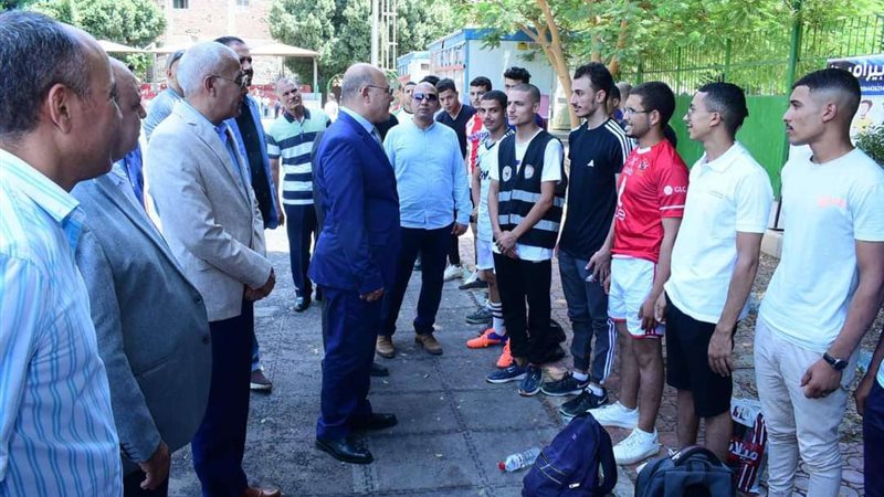 النعمانى _ رئيس جامعة