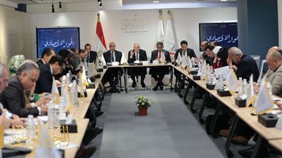 المستشار محمود فوزي: توصيات الحوار الوطني رسائل إيجابية ونطمئن الرأي العام