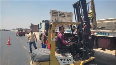 بدء تنفيذ أعمال صيانة ورفع كفاءة الطريق الإقليمي قطاع المنوفية