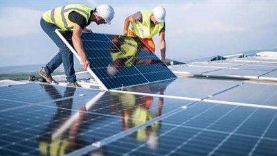 محطة أبيدوس تضيف 560 ميجاوات من الطاقة الشمسية إلى شبكة الكهرباء المصرية سبتمبر المقبل