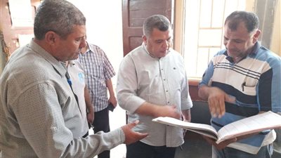 رئيس مركز ومدينة إهناسيا يتفقد ملفات النظافة والتعديات ومتابعة مستوى الخدمات المقدمة للمواطنين