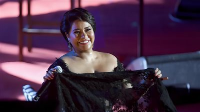 شيرين عبد الوهاب تصدم الجمهور: أنا جلدي نحس وهبقى ملكة في السجن