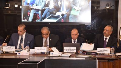 رئيس تشريعية النواب يدعو نقابة المحامين التقدم بمقترحات بشأن مشروع قانون الإجراءات الجنائية