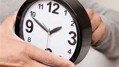 بدء تطبيق التوقيت الشتوي في مصر منتصف ليل 27 أكتوبر 2024.. إلغاء التوقيت الصيفي وتعديل الساعة