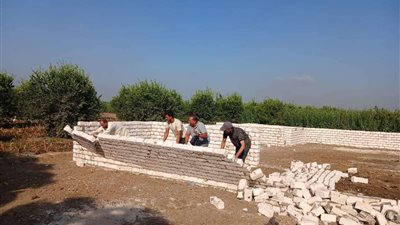 إزالة حالة تعدي على الأرض الزراعية بقرية الوفائية بالدلنجات في المنوفية