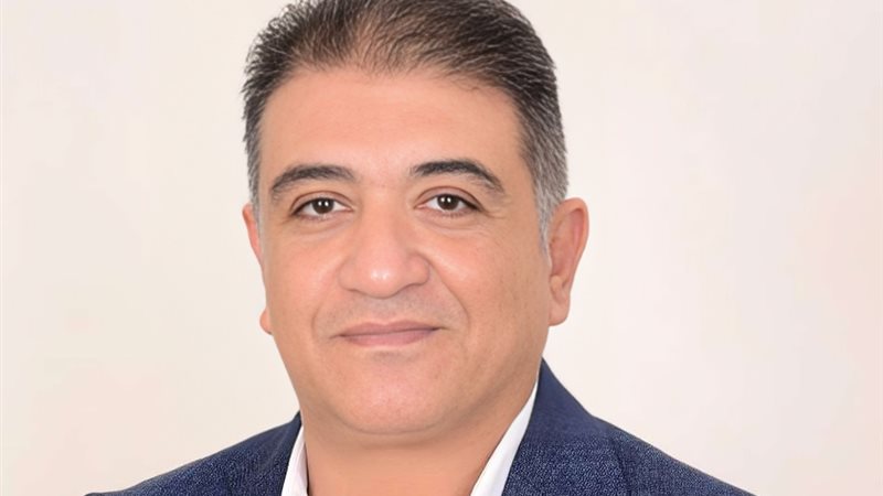 الدكتور خالد مهدي