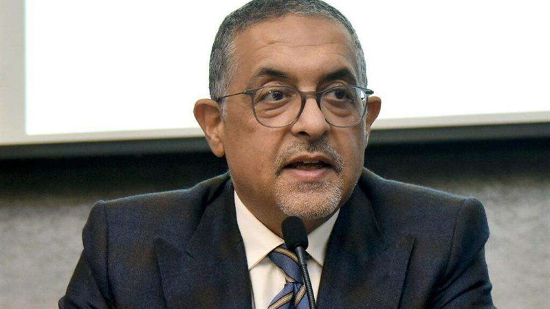 حسام هيبة رئيس الهيئة