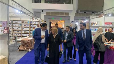 السفيرة مشيرة خطاب واللواء طارق نصير يشيدان بمعرض العاصمة الأول للكتاب ودوره في تعزيز الوعي الثقافي