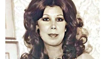 في ذكرى ميلادها.. رحلة فنية حافلة بالأناقة والإبداع لرجاء الجداوي (صور نادرة)