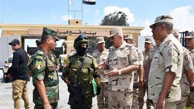 لماذا أثارت زيارة رئيس الأركان المصري لمحور فيلادلفيا قلقاً كبيراً في إسرائيل؟