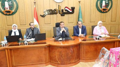 محافظ المنوفية يترأس اجتماع لجنة تقييم المشروعات المشاركة في المبادرة الوطنية للمشروعات الخضراء الذكية