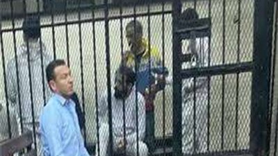 وصول المتهم بقتل 3 مصريين في قطر إلى المحكمة بعد إحالته للمفتي