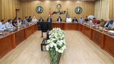 موقف ملف تقنين أراضي أملاك الدولة النهائي.. محافظ المنوفية يناقش