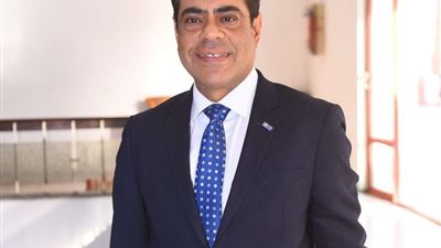 طارق قنديل.. رئيس بعثة الأهلي المتجهة إلى كينيا