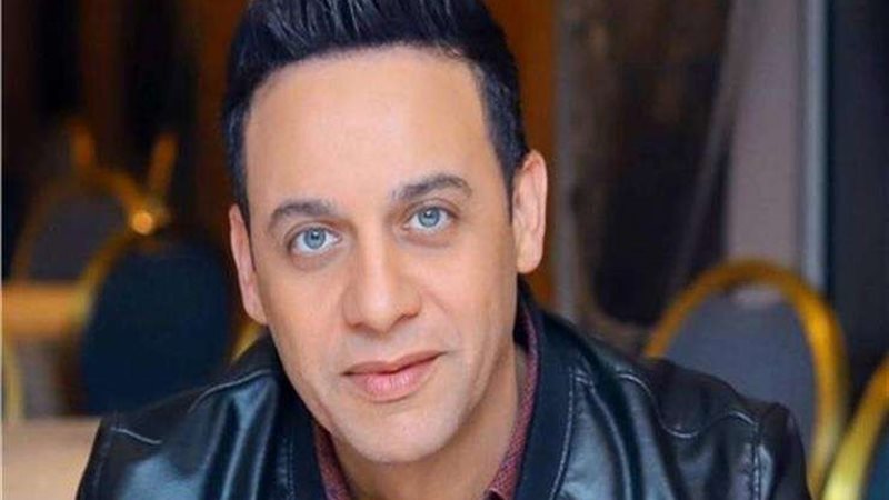 مصطفى قمر