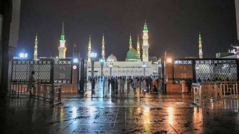 أمطار غزيرة تغسل