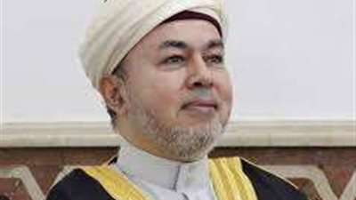 بين مؤيد ومُعارض..التيجاني يُشعل مواقع التواصل بعد اتهامه بالتحرُّش