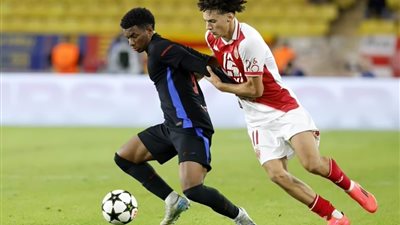 موناكو يهزم برشلونة 2-1 فى دورى أبطال أوروبا