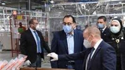 رئيس الوزراء يتفقد مصانع الأدوية في 6 أكتوبر