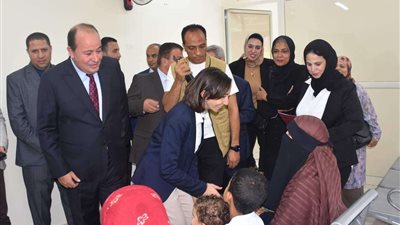 محافظ البحيرة تفتتح عيادة طلاب دمنهور الجديدة ( صور )