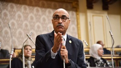 برلماني يتسائل عن مصير مستحقات معلمي الحصة ويطالب بحلول عاجلة لعجز المعلمين